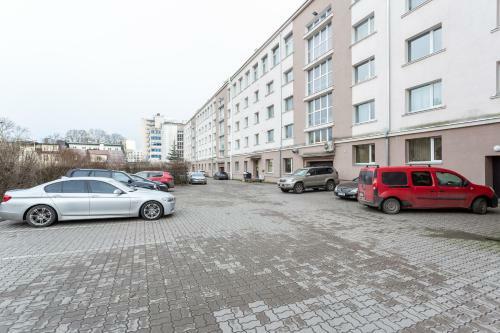 3 Room Central Apartment 90m2 Free Parking