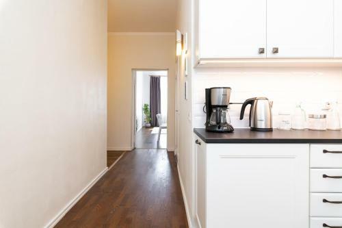 Central Gonsiori 2 Bedroom Cozy Apartment