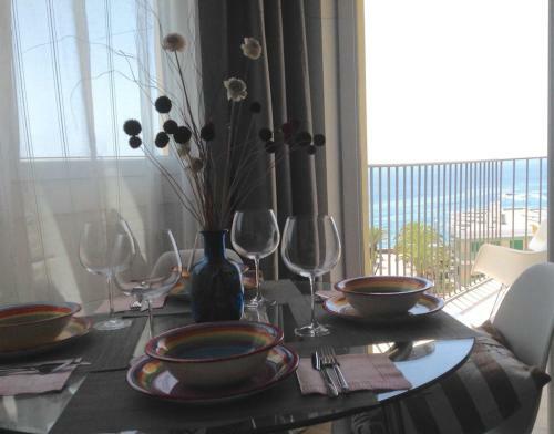 Luxury Apartment In Front Of The Beach