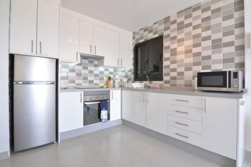 I Bed Apartment With Cliff And Sea Views In Tamara