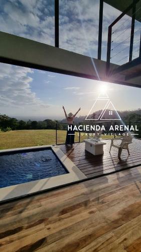 Hacienda Arenal Luxury Village