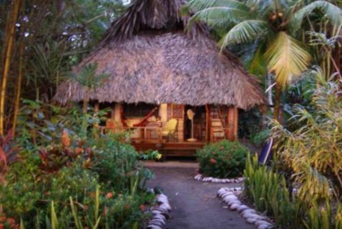 Hostal Cabinas Los Cocos, Cabinas Con Cocinas