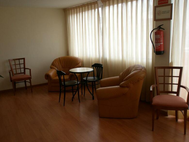 Hotel Mayna