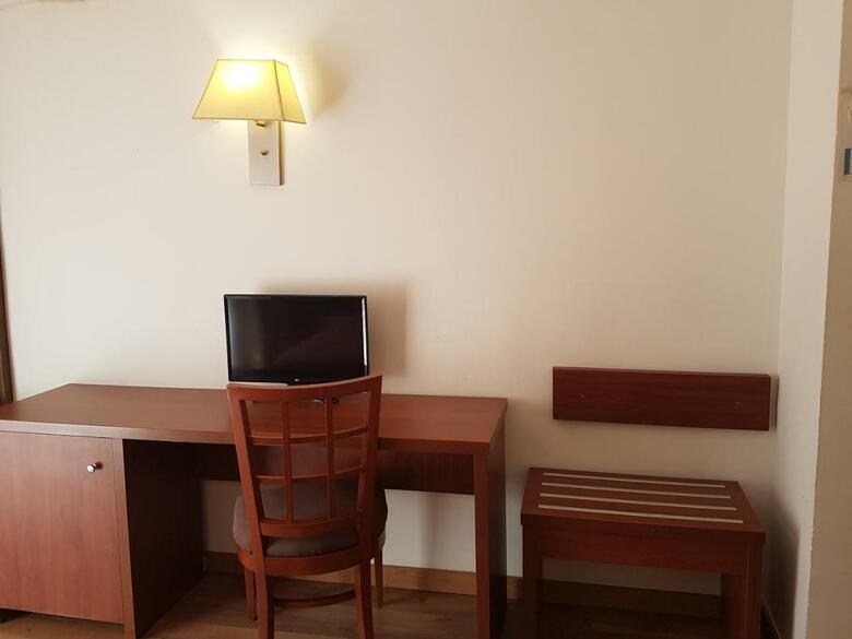 Hotel Mayna
