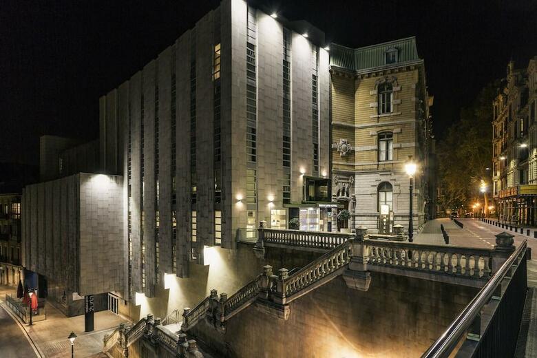 Hotel Mercure Bilbao Jardines de Albia
