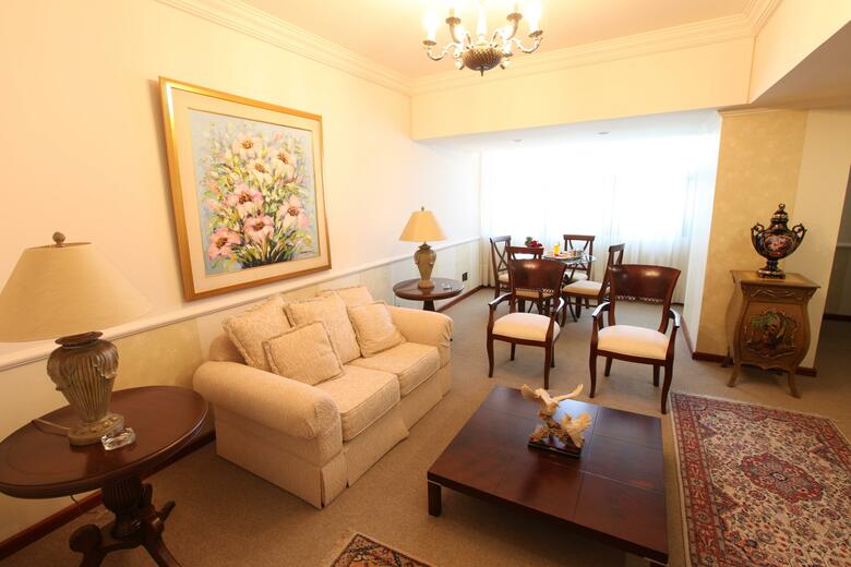 Sabe Center Hotel
