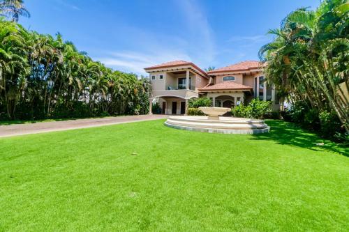Casa Royal Palms
