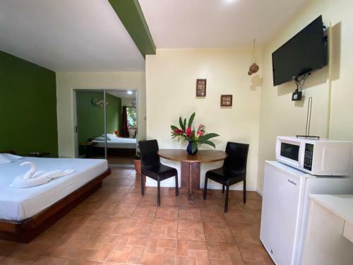 Bed & Breakfast La Monta�ita Lodge