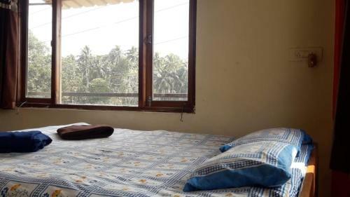 Hostal Farmers Corner Guest House Aronda Close To Arambol ( North Goa Boder)