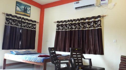 Hostal Farmers Corner Guest House Aronda Close To Arambol ( North Goa Boder)