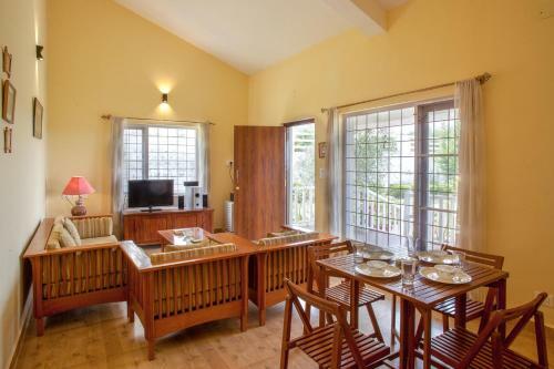 Villa Zolas Retreat By Vista Rooms