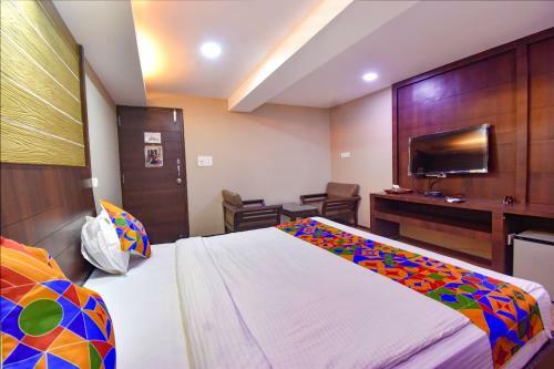 Hotel Fabexpress Ocean Residency