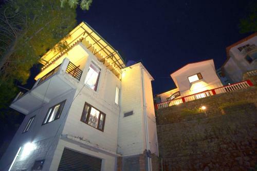 4 Bhk Villa Kasauli By Pine Cone Home Stay