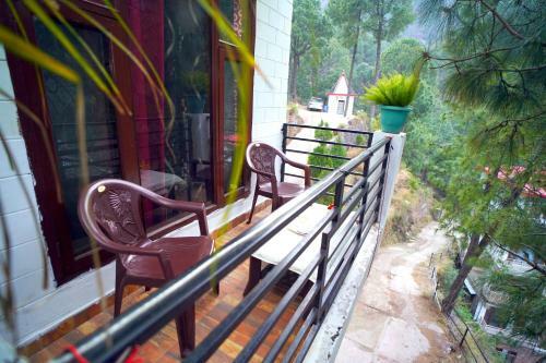 4 Bhk Villa Kasauli By Pine Cone Home Stay