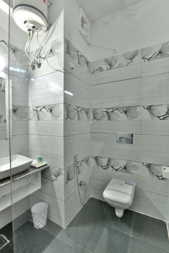 Hotel Comfort Court