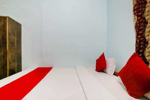 Oyo 63579 Hotel Shanti Niketan