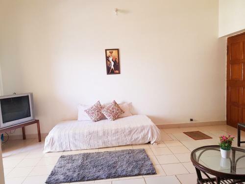 1 Bedroom Spacious Apartment In Calangute