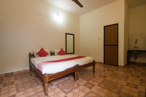 Hotel Oyo 10035 Calangute Turista