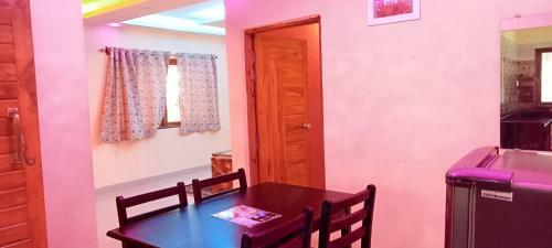 Golden 4bhk Private Villa