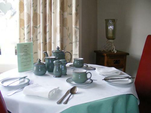 Hostal Birchleigh Guest House