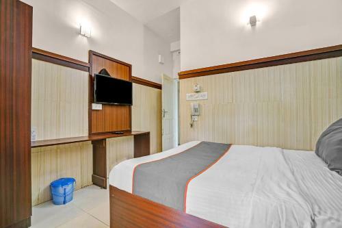 Hotel Capital O 84543 Grand Residency