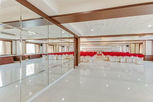 Oyo 79747 Collection O Hotel Grand Muziris