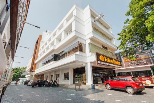 Oyo 79747 Collection O Hotel Grand Muziris