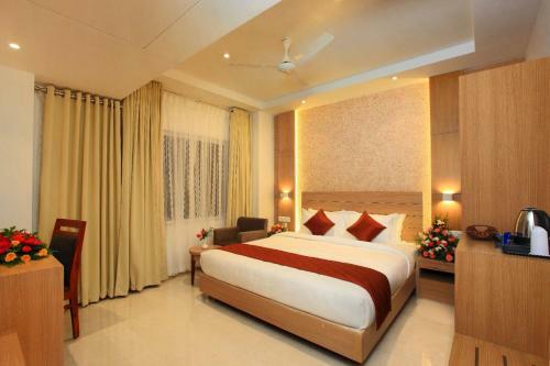 Hotel Raas Residency