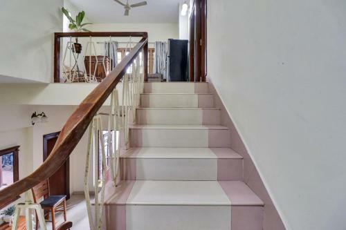 Hotel Capital O 86355 The Homestay