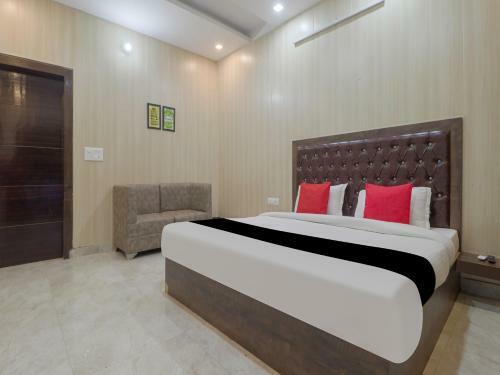 Oyo 81140 Hotel Valley Wood Inn