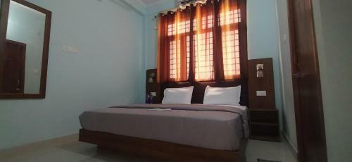 Hotel Comfort Inn Homestay