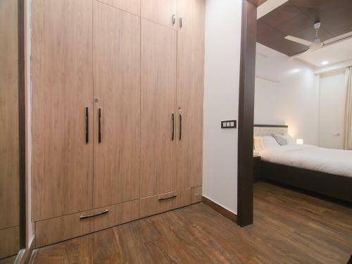 Spacious, Aesthetically Designed 3-br Apartment - 3 Mins Walk From City Center