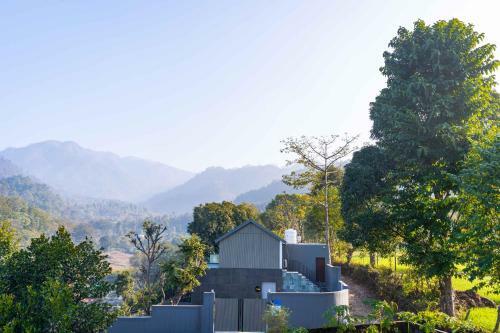 Villa Saffronstays Elysian