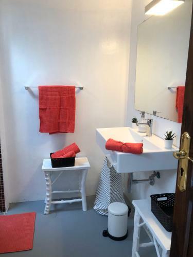 Villa Mare Bella Chao Sea View Private Heated Solar Pool AC