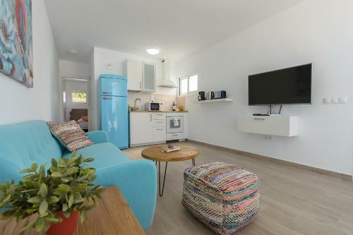 Blue Volcano Apartment