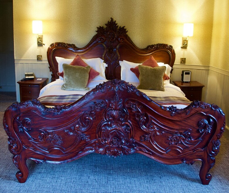 Royal Oak Hotel