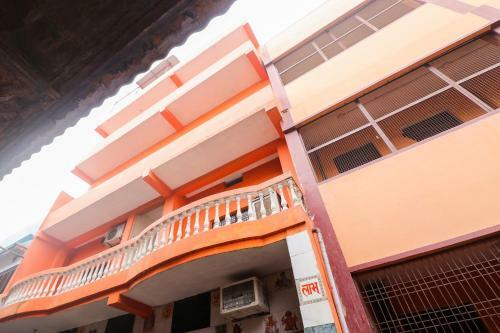 Hotel Oyo Flagship 61188 Rd Home Stay