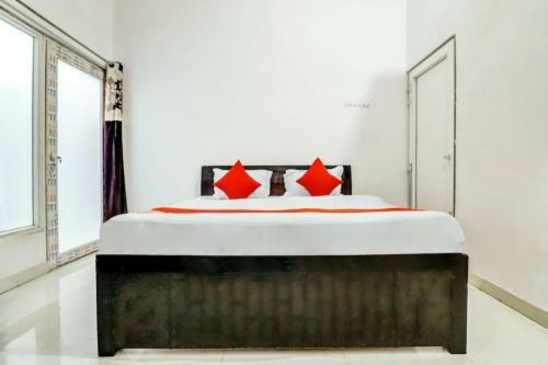 Hotel Oyo 84944 Stay Lucky