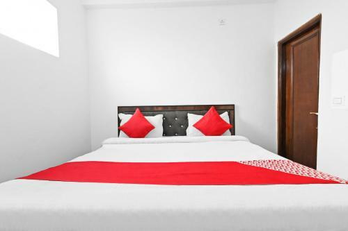 Hotel Oyo 84745 Gs Guest House