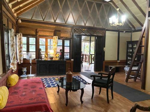 1bhk Antique Wooden House