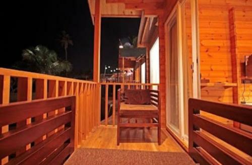 Hotel 11 Eleven Beach Club N Resort
