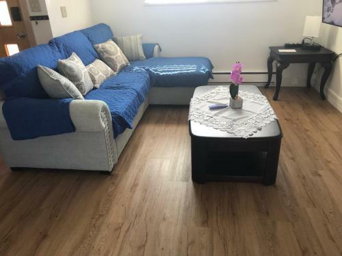 Meticulous Private House At Camarillo Heights, Ca