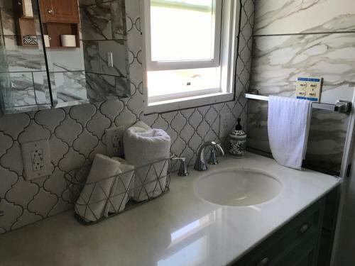 Meticulous Private House At Camarillo Heights, Ca