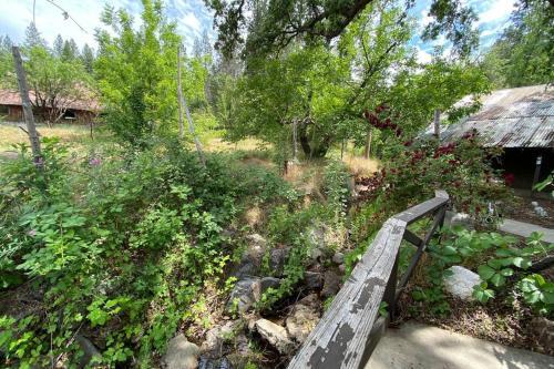 Vans Yosemite Garden Cottage