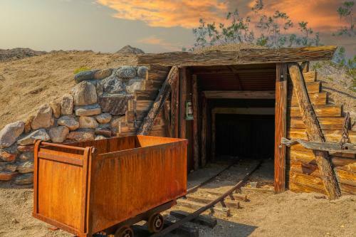 @ Marbella Lane - The Wine Mine Desert Escape