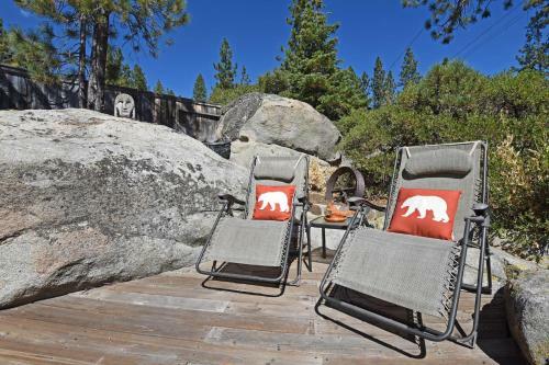 Rockpile Treehouse