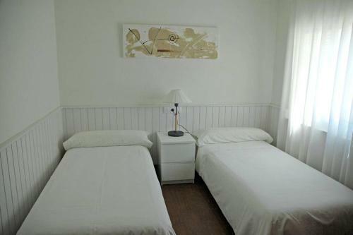 Villa With Pool, 200m From Beach