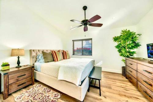 Luxe Cove Retreat ? Heated Pool ? Spa ? 31+ Days