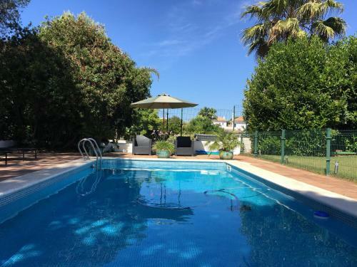Bed & Breakfast Villa de La Luz Luxury Guesthouse