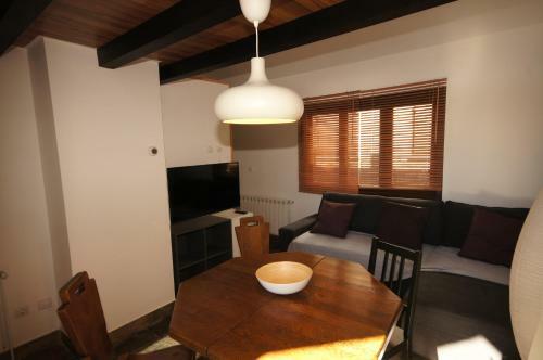 Apartamento Sahun Ochenta Y Seis.